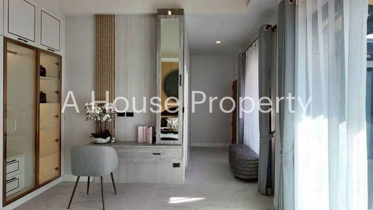 รูป ขายบ้านพลูวิลล่าหรู วิสต้า สไตล์โมเดิร์น ทำเลดี ใกล้จอมเทียนพัทยา - รูปที่ 14/20