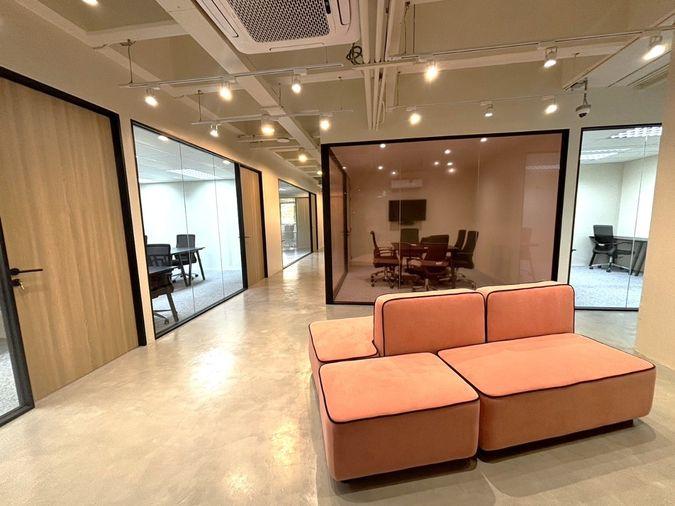 รูป เซอร์วิสออฟฟิศ MRT หัวลำโพง ใจกลางเศรษฐกิจไทย เดินทางง่าย พร้อม Co-working ห้องประชุม และสำนักงานส่วนตัวครบครัน - รูปที่ 1/9