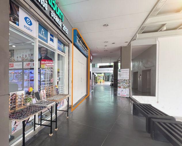 รูป สำนักงานให้เช่า ที่ ไอเพลส ลาดกระบัง ติดนิคมฯลาดกระบัง ขนาด 28 ตร.ม. ราคา 31,500 บาทต่อเดือน มีที่จอดรถ - รูปที่ 5/20