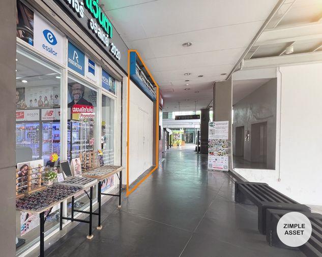 รูป สำนักงานให้เช่า ที่ ไอเพลส ลาดกระบัง ติดนิคมฯลาดกระบัง ขนาด 28 ตร.ม. ราคา 31,500 บาทต่อเดือน มีที่จอดรถ - รูปที่ 5/20