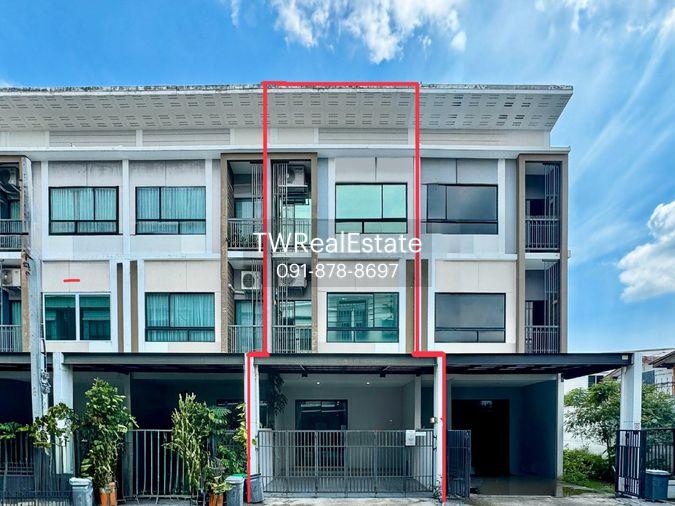 รูป ขายด่วน ทาวน์โฮม 3 ชั้น สไตล์ Modern ต่อเติมเต็มพื้นที่ เหมือนบ้านมือหนึ่ง | ฟังก์ชันใหญ่ 4 ห้องนอน ทำเลทอง ใกล้ทางด่วน - รูปที่ 1/28