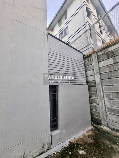 รูป ขายด่วน ทาวน์โฮม 3 ชั้น หลังมุม Baan Klang Muang ลาดพร้าว 101 | ต่อเติมเต็มหลัง พร้อมอยู่ | ทำเลทองเชื่อมหลายเส้นทาง - รูปที่ 10/16