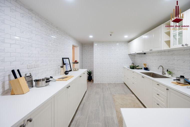 picture ✨ For Sale: Las Colinas Condo ✨ 💰 Only 26,900,000 THB - 6/10