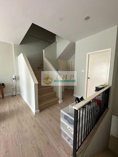 รูป 🏠 ขายบ้าน : NALIN GRAND AVENUE WONGWAEN - RAMA 9 (นลิน แกรนด์ อเวนิว วงแหวน - พระราม 9) รหัสทรัพย์ | 📌 LNP-H668 - รูปที่ 6/11
