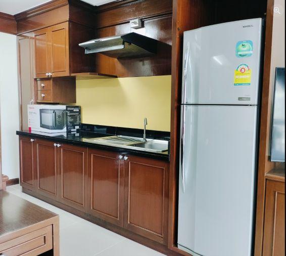 picture Sukhumvit Suites. Studio 28sqm. Line id: @pfagent - 6/7