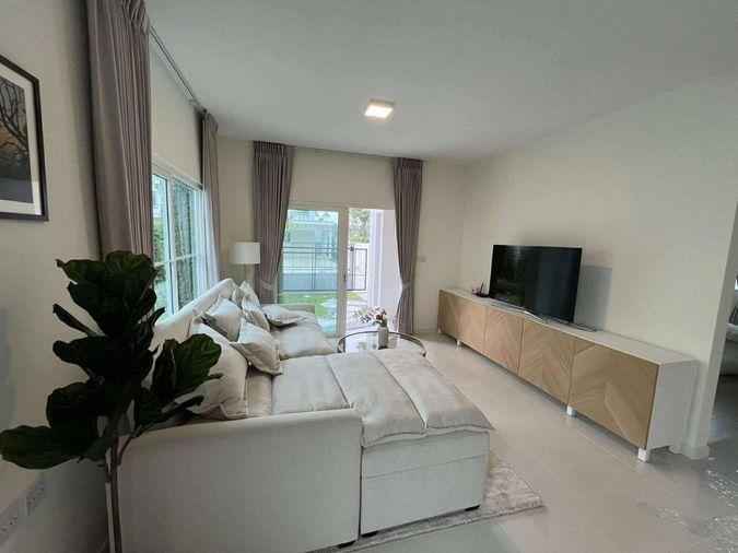 picture For Rent: Villagio 3 Srinakarin–Bangna (Rt--01) - 12/12
