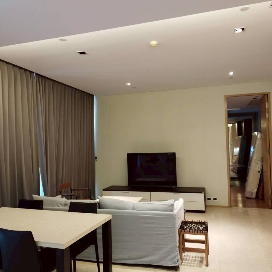 รูป Stunning Luxury ศาลาแดง เรสซิเดนซ์ | Saladaeng Residence MD-25059352 - รูปที่ 3/7
