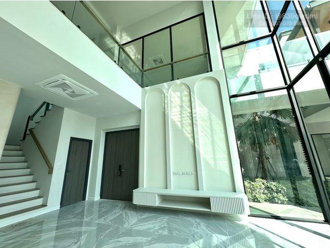 รูป Stunning Luxury Villa For Sale เดอะ มาสเตอร์ เอกมัย - รามอินทรา ตกแต่งพร้อมอยู่เฟอร์นิเจอร์บิวอินทั้งหลังวัสดุคุณภาพดี MD-25085386 - รูปที่ 3/16