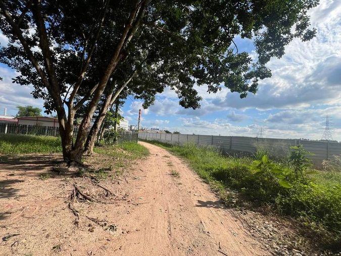 picture Land for sale for factory construction, beautiful plot, Khao Khan Song District, Sriracha, Chonburi - 4/9