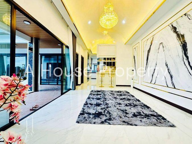 picture Pattaya pool villa for sale, Modern Luxury style, near Map Prachan Reservoir - 5/20