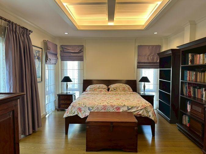 รูป บ้านที่อบอวลด้วยความอบอุ่น…และความหรูหราในทุกมุม  : หมู่บ้านคาซาลูน่า 3 ห้องนอน 4 ห้องน้ำ พื้นที่ดิน 79 ตรว. - รูปที่ 15/26