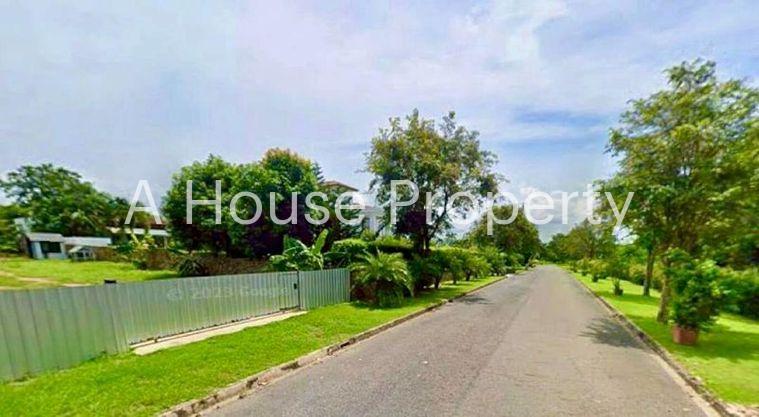 picture Beautiful land for sale in Phoenix Golf Course, Pattaya, Na Jomtien, Chonburi - 2/5
