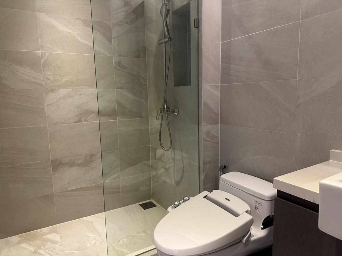 รูป Prime Location in Sriracha  : Keen condo : 2Bed 2 Bath 63 ตรม ชั้น 21 (วิวทะเล) : ตรงข้ามโรบินสัน  - รูปที่ 26/27