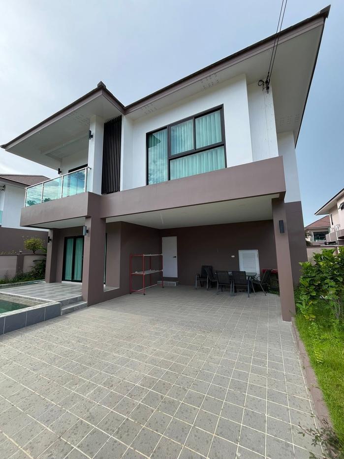 picture Luxury Pool Villa for Rent – Huay Yai, Pattaya - 1/13