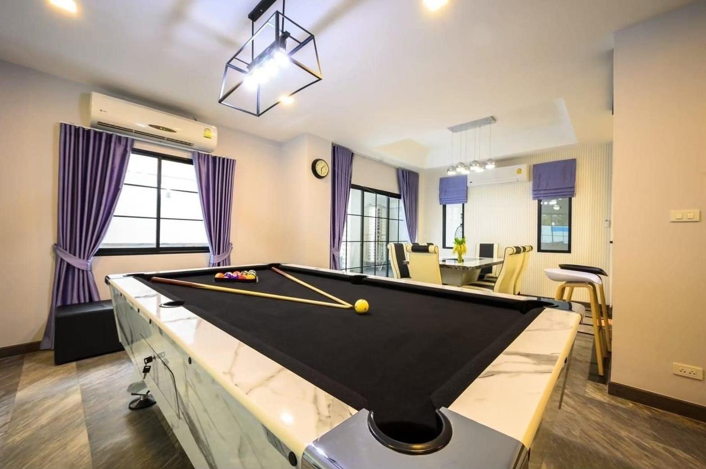 รูป 6 Beds Pool Villa for Sale in Jomtien - รูปที่ 3/8