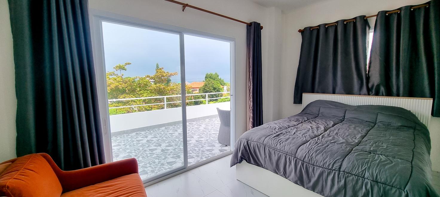 รูป Pool Villa for Sale 3 Storeys 4 Bedrooms in Bang Saray - รูปที่ 14/18