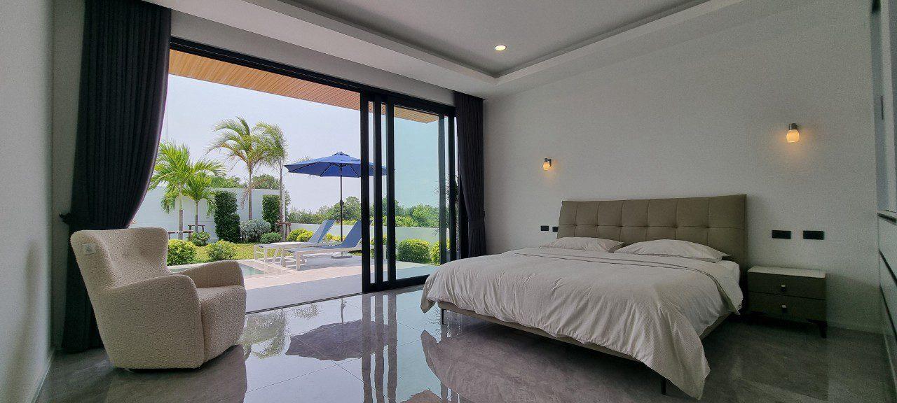 picture 3 Bedrooms Luxury Pool Villa in Chaiyapruek for Sale - 19/20