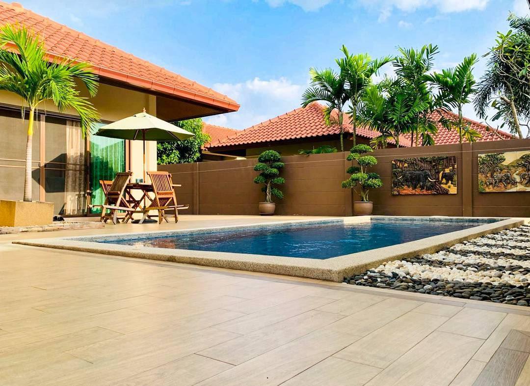 รูป Spacious 3-Bedroom, 2-Bathroom Pool Villa for Rent in Huay Yai - รูปที่ 3/9