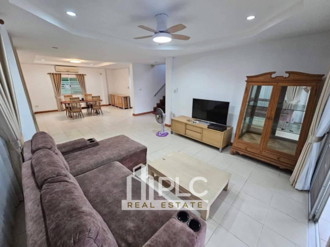 รูป 4 Bedroom House for Sale Pattaya - รูปที่ 11/30