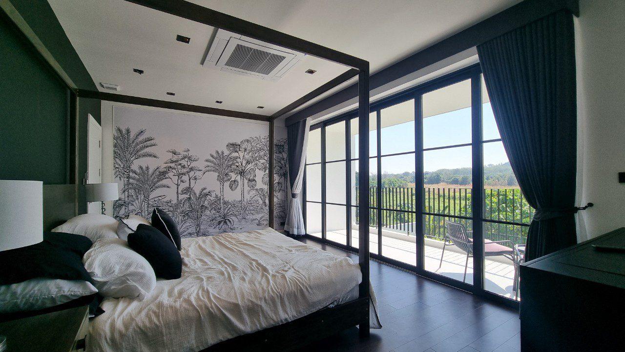 picture Luxury Pool Villa in Mabprachan for Sale - 9/27