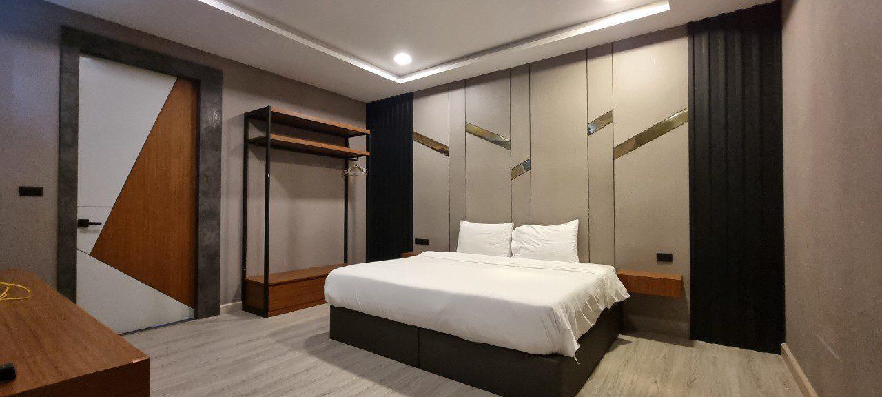 รูป Pool Villa in East Pattaya 4 Beds for Rent - รูปที่ 13/21