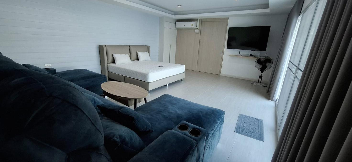 รูป 4 Bedrooms Pool Villa in East Pattaya For Sale - รูปที่ 9/12