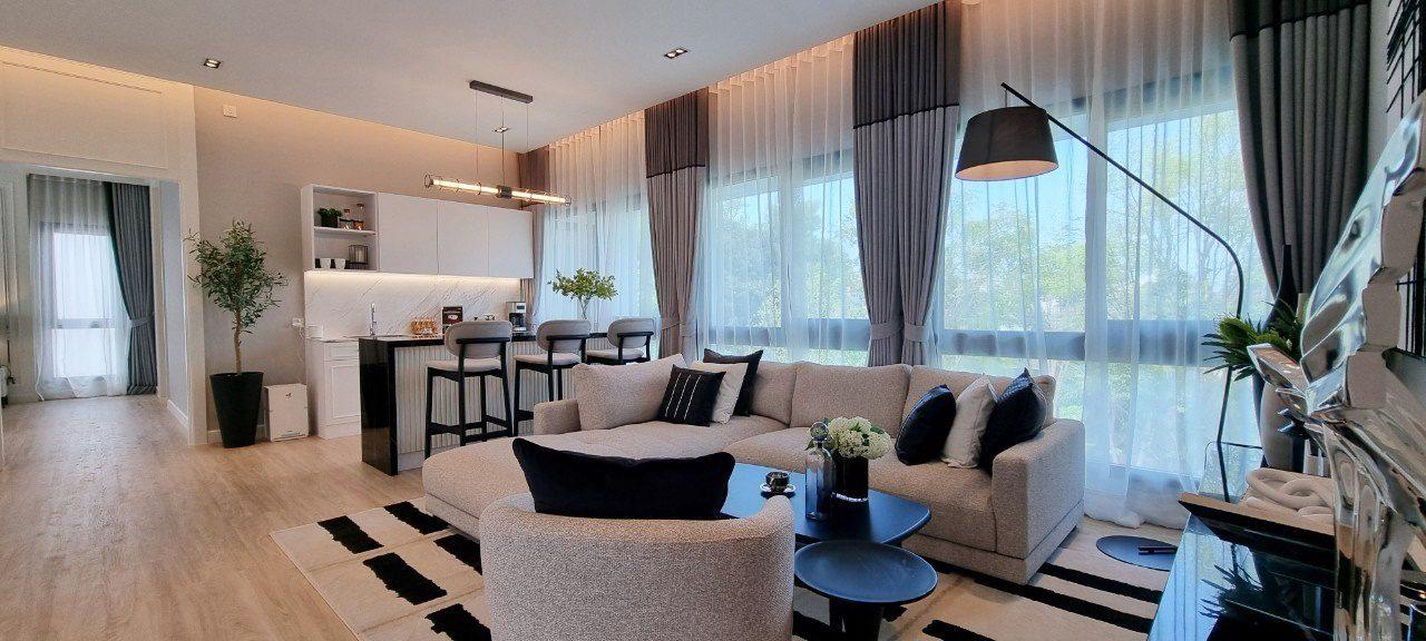 picture The Lavish Pattaya for Sale - 8/24