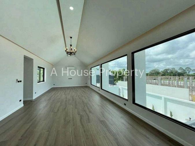 รูป ขายบ้านหรูหลังใหญ่ ซอยทุ่งกลม-ตาลหมัน พัทยา บางละมุง ชลบุรี - รูปที่ 8/14