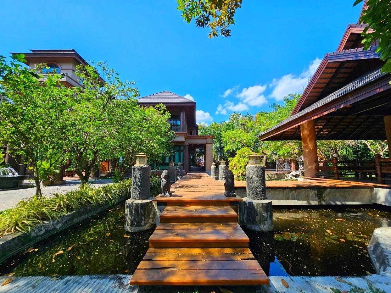 picture Luxury Mansion for Sale – Sriracha - 20/21