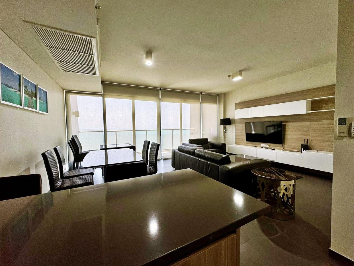 picture Zire Wongamat 2 Bedrooms for Sale - 2/7