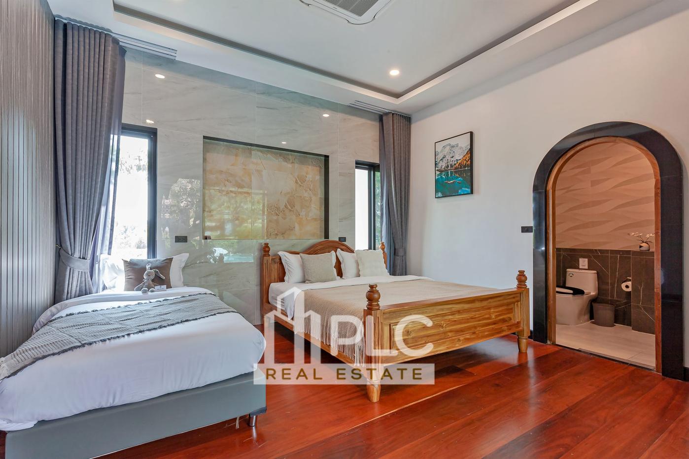 รูป 5 Bedrooms Pool Villa in Huay Yai for Rent - รูปที่ 17/24