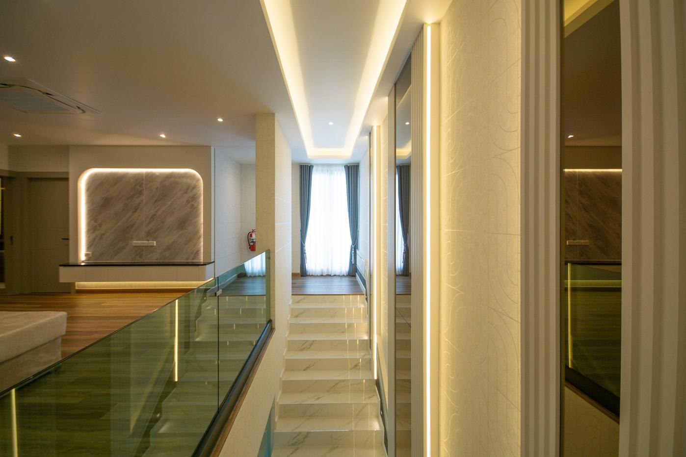 picture Luxury Pool Villa in Jomtien for Rent - 8/17