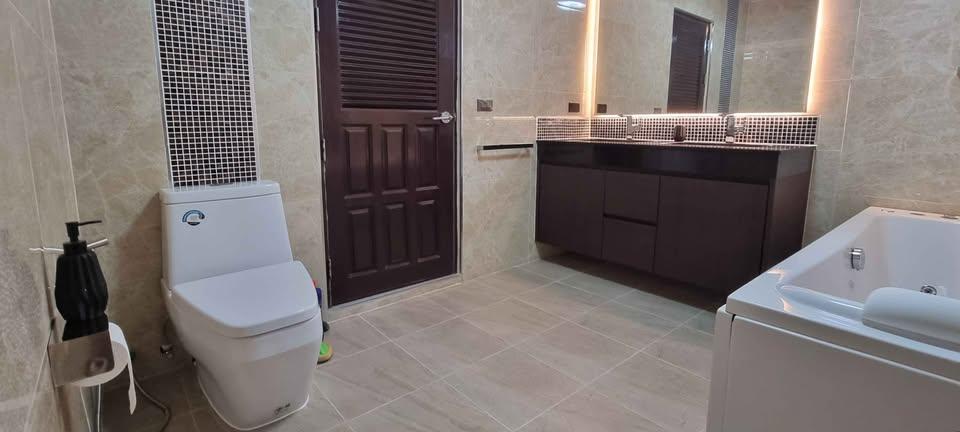 รูป Private Pool Villa Three Bedrooms for Sale in Mabprachan - รูปที่ 20/20