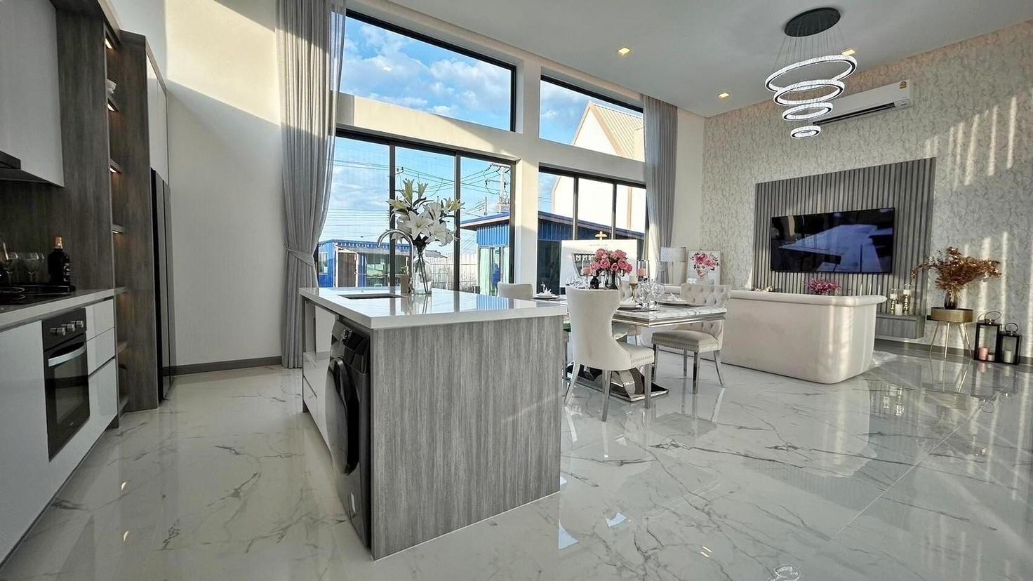 รูป 3 Bedrooms Pool Villa in East Pattaya for Sale - รูปที่ 4/15