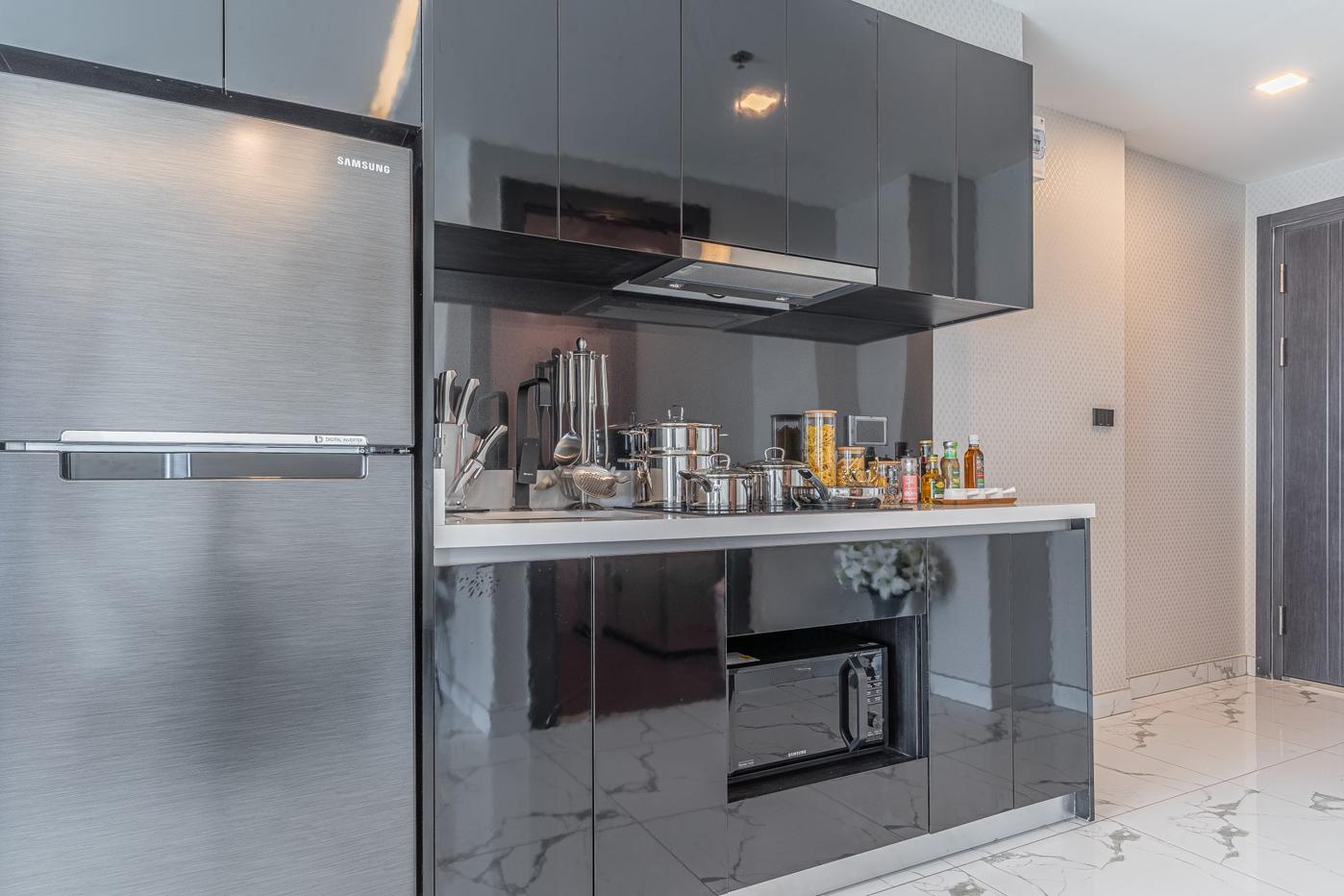 picture Arcadia Millennium Tower 2 Bedrooms for Sale - 5/10