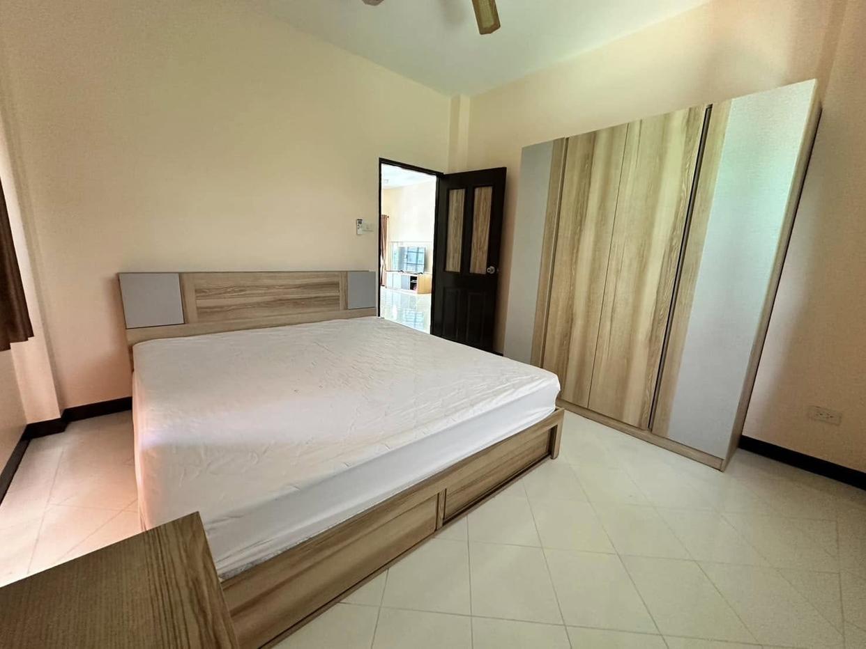 picture 3-Bedroom House for Rent in North Pattaya - 10/14