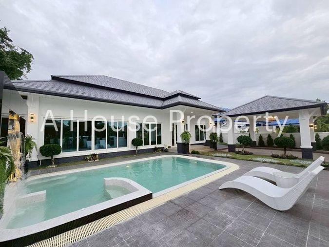 picture Luxury pool villa for rent in Pattaya, Nong Prue, Bang Lamung, Chonburi - 1/11
