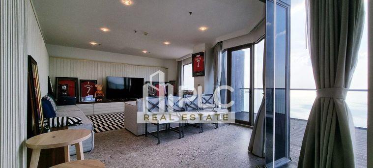 picture Aeras Beachfront 3 Bedrooms for Sale - 10/20