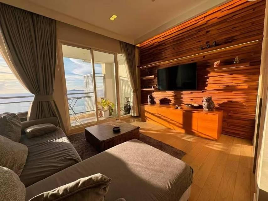 picture Reflection Jomtien Luxury 1-Bedroom Condo - 3/12
