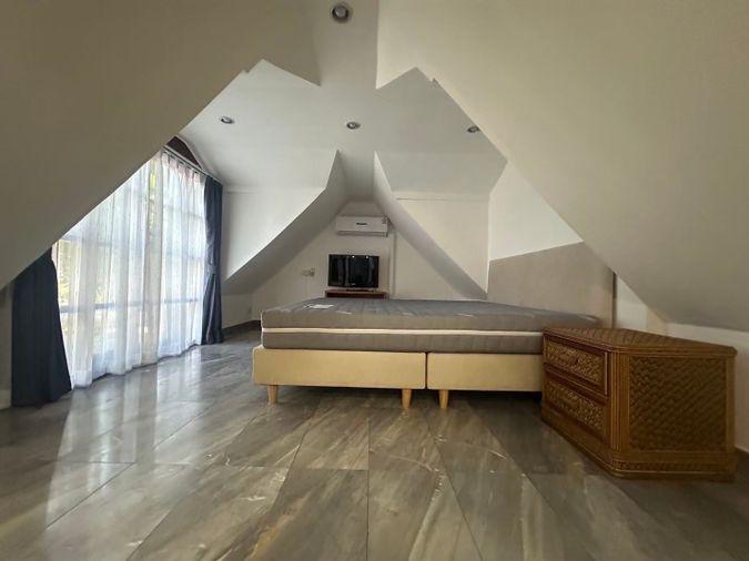 picture 7-Bedroom Pool Villa for Rent in Thappraya - 10/13