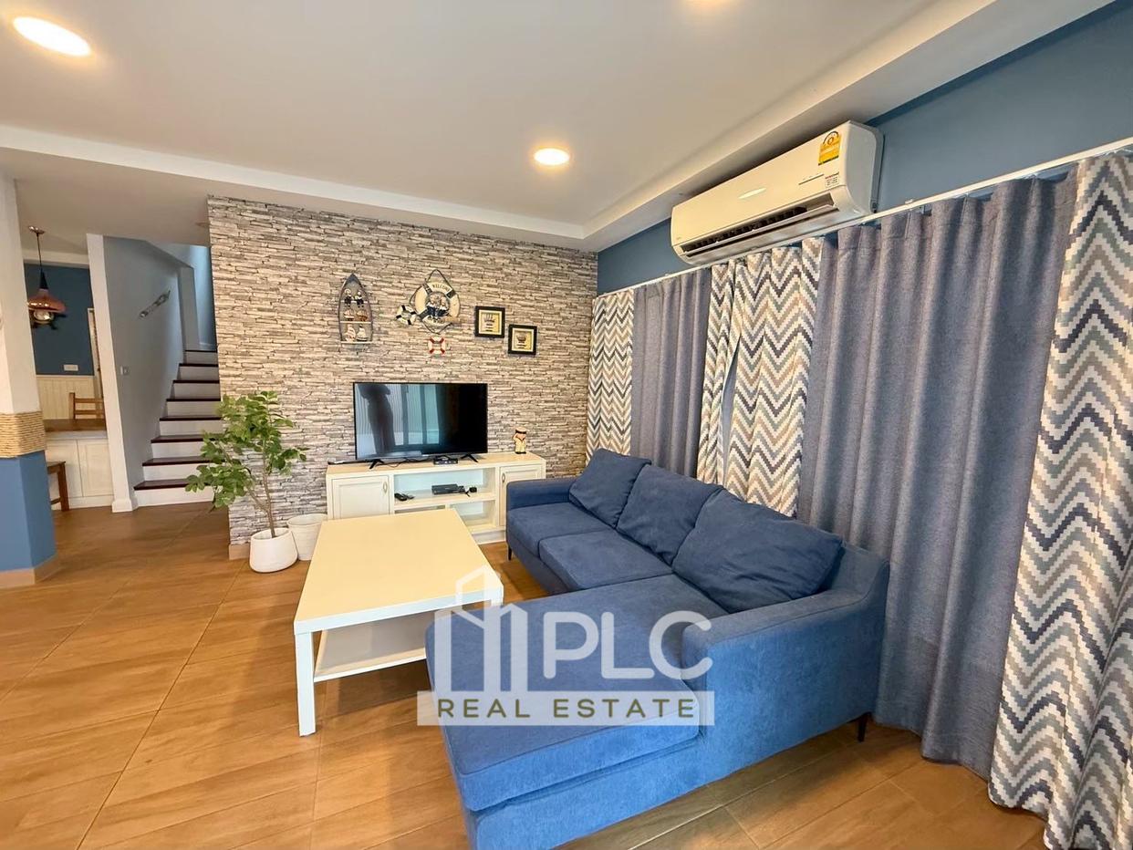 picture Luxury Pool Villa for Rent in Jomtien - 3/11
