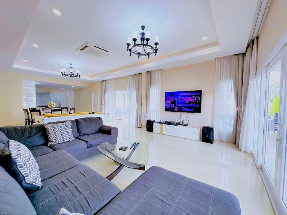 รูป 4 Bedrooms Pool villa for Sale in Huay Yai - รูปที่ 2/17