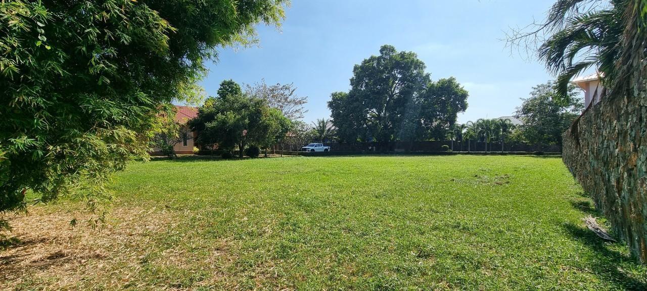 รูป Land and House for Sale in Mabprachan - รูปที่ 14/16