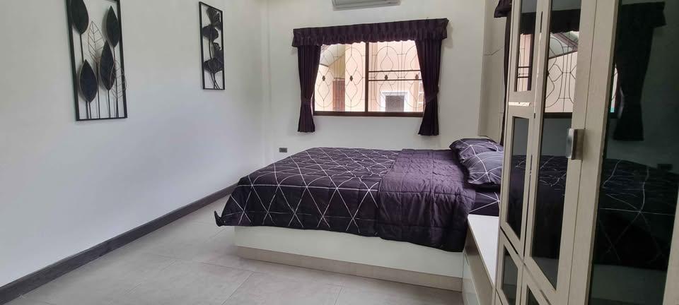 รูป Private Pool Villa Three Bedrooms for Sale in Mabprachan - รูปที่ 9/20
