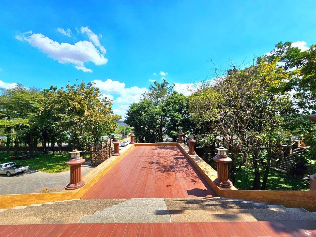 picture Luxury Mansion for Sale – Sriracha - 18/21