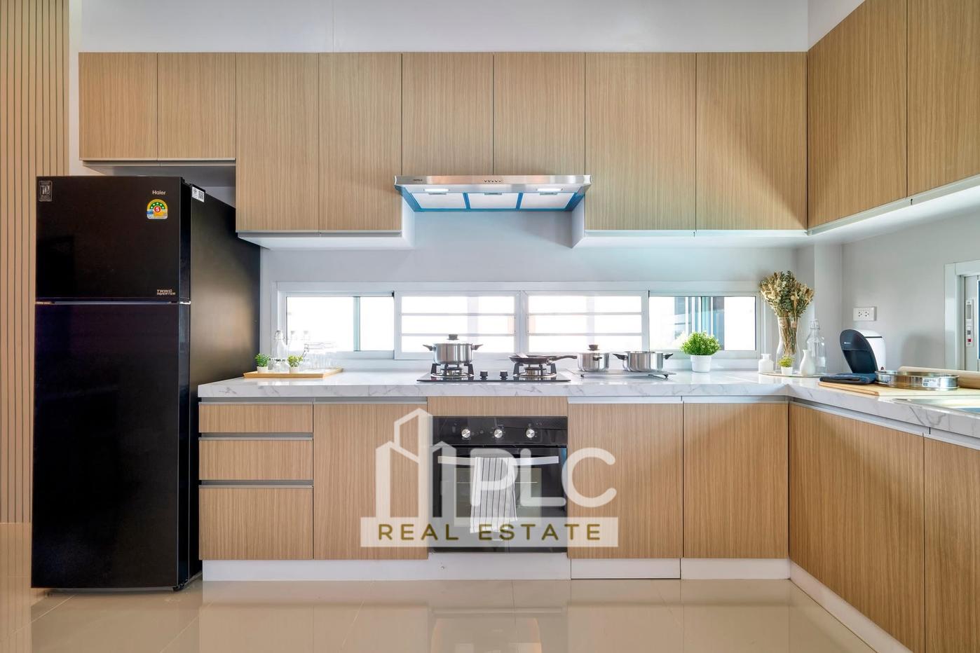 picture Nordic-Inspired 4-Bedroom Pool Villa for Sale - 7/16