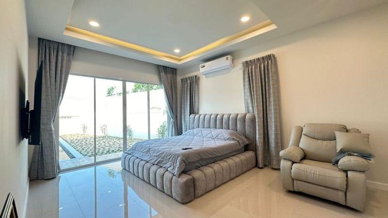 picture 3 Bedrooms Single House in Huay Yai for Sale - 6/8
