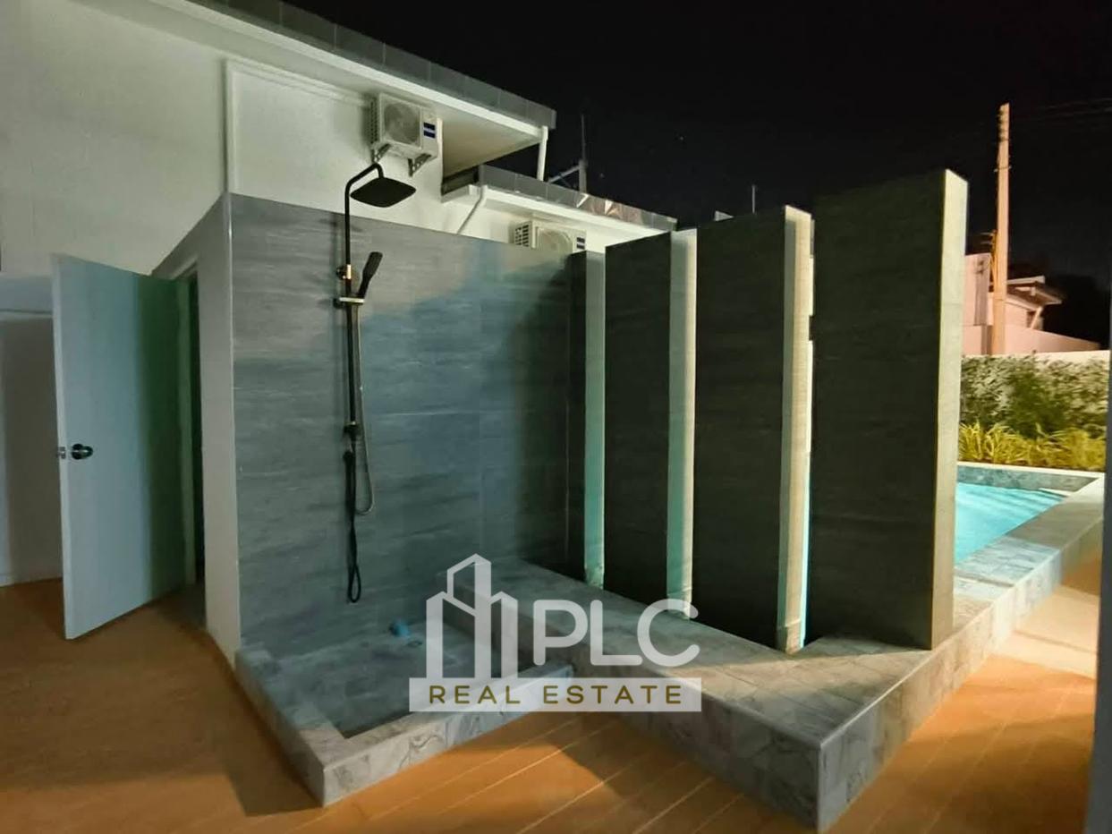 picture Single-Storey House for Sale in East Pattaya - 10/13
