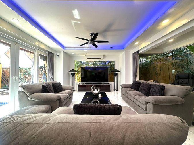 picture Luxury Pool Villa for Sale – South Pattaya - 5/16