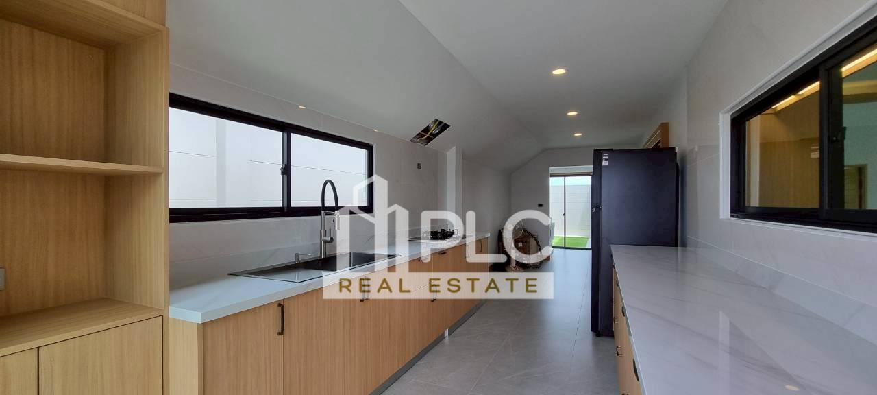 รูป New Hill Top 4 Bedroom Pool Villa for Sale in East Pattaya - รูปที่ 6/20